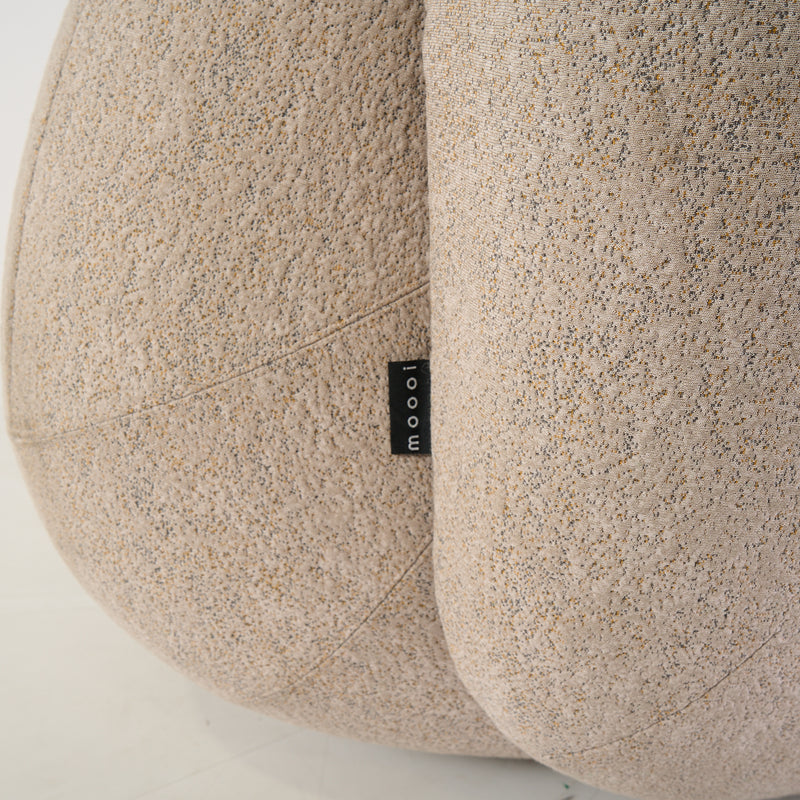 Big George Armchair-Detail Image-3