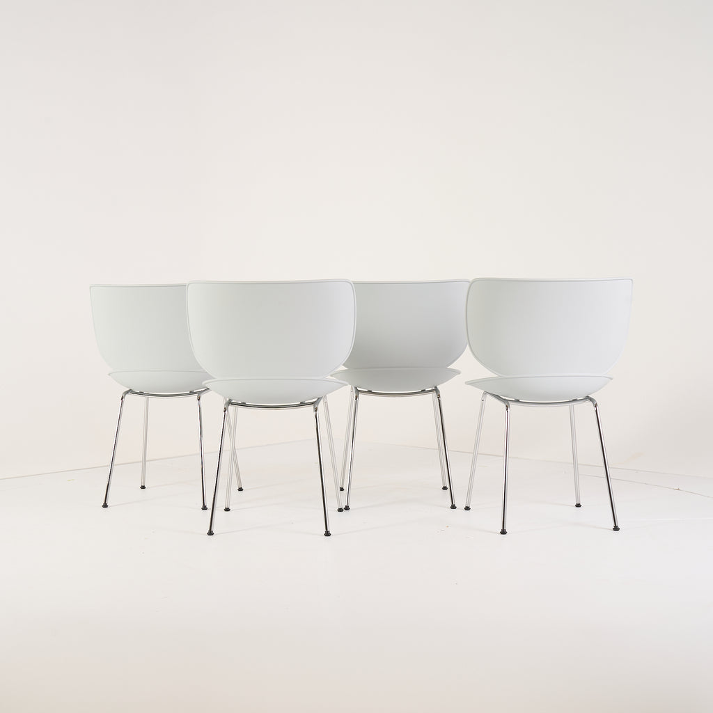 Hana Chairs Unupholstered Set of 4 by Moooi in Concrete Grey / Chrome, Non-Stacking | Floor Sample – Very Good | Shop Now | MO-MOO-8718282380568-142-Hero Image-2