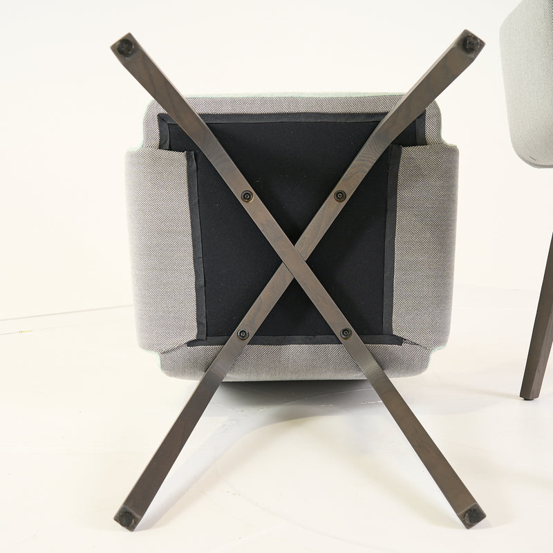 Vik Carver Chair with Arms (Set of 2)-Detail Image-2