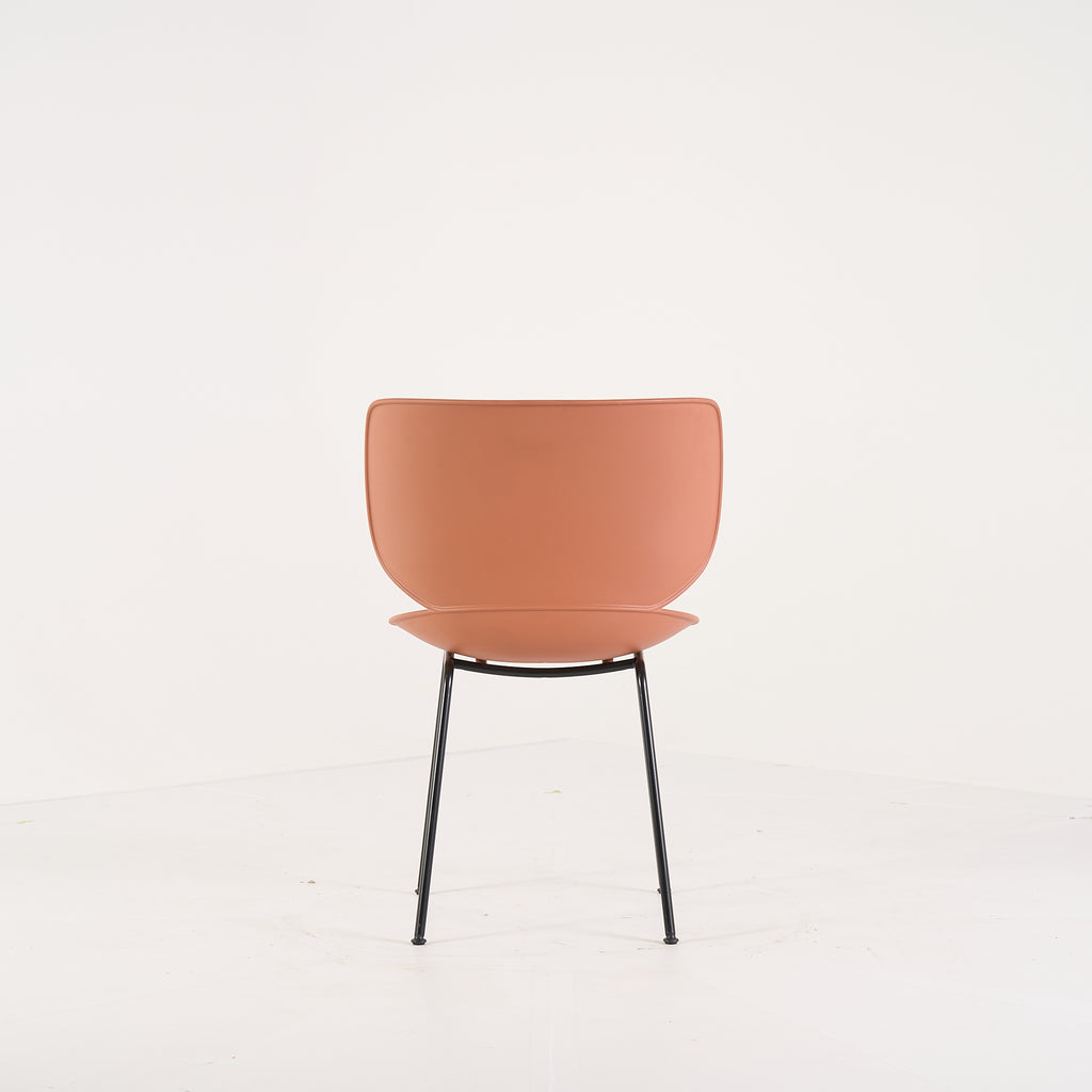 Hana Chair Un-Upholstered by Moooi in Terracotta Non-Stackable Black | Gently Used – Good | Shop Now | MO-MOO-8718282386935-1430-Hero Image-5