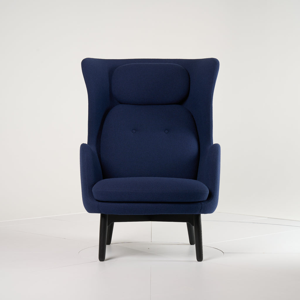 Ro Chair by Fritz Hansen in Hallingdal Royal Blue (764) / Oak Black | Open Box – Excellent | Shop Now | MO-FHA-JH2SF-39-Hero Image-7
