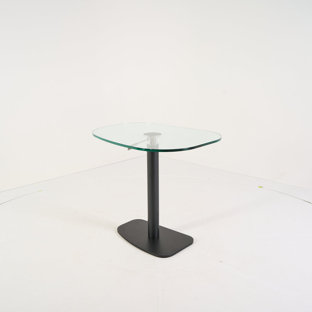 Piazza Table by Ligne Roset in Black Piston Base, Clear Glass Top | Floor Sample – Very Good | Shop Now | MO-LIR-19980002-1164-Hero Image-6