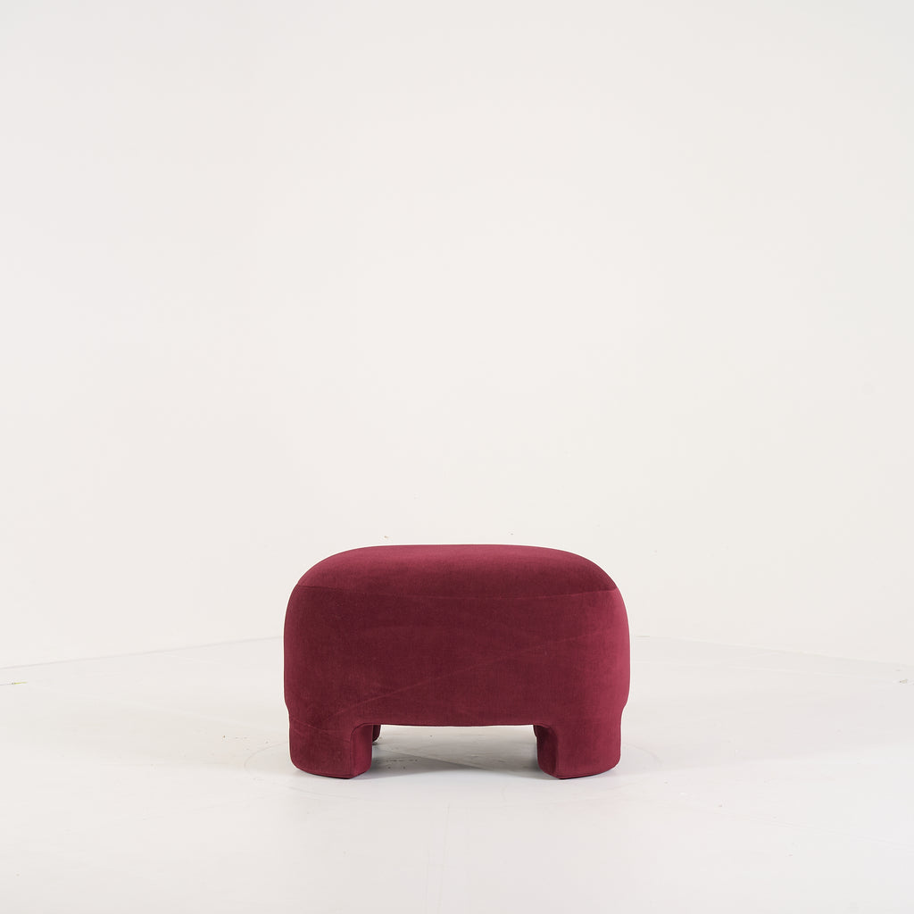 Taru Ottoman by Ligne Roset in Gentle Bordeaux | Floor Sample – Very Good | Shop Now | MO-LIR-14300300-1216-Hero Image-1