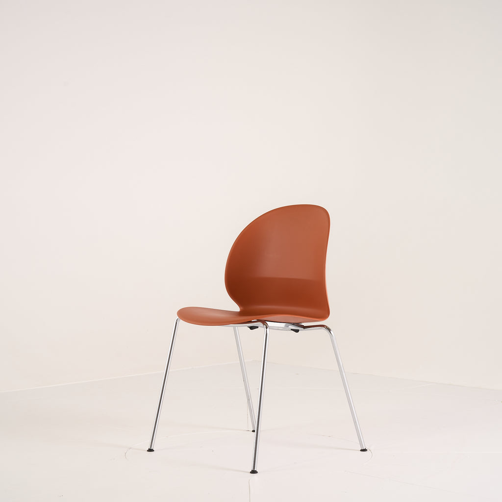 Recycle Chair by Fritz Hansen in Dark Orange / Chrome | Gently Used – Good | Shop Now | MO-FHA-N02_10_Chair-92-Hero Image-4
