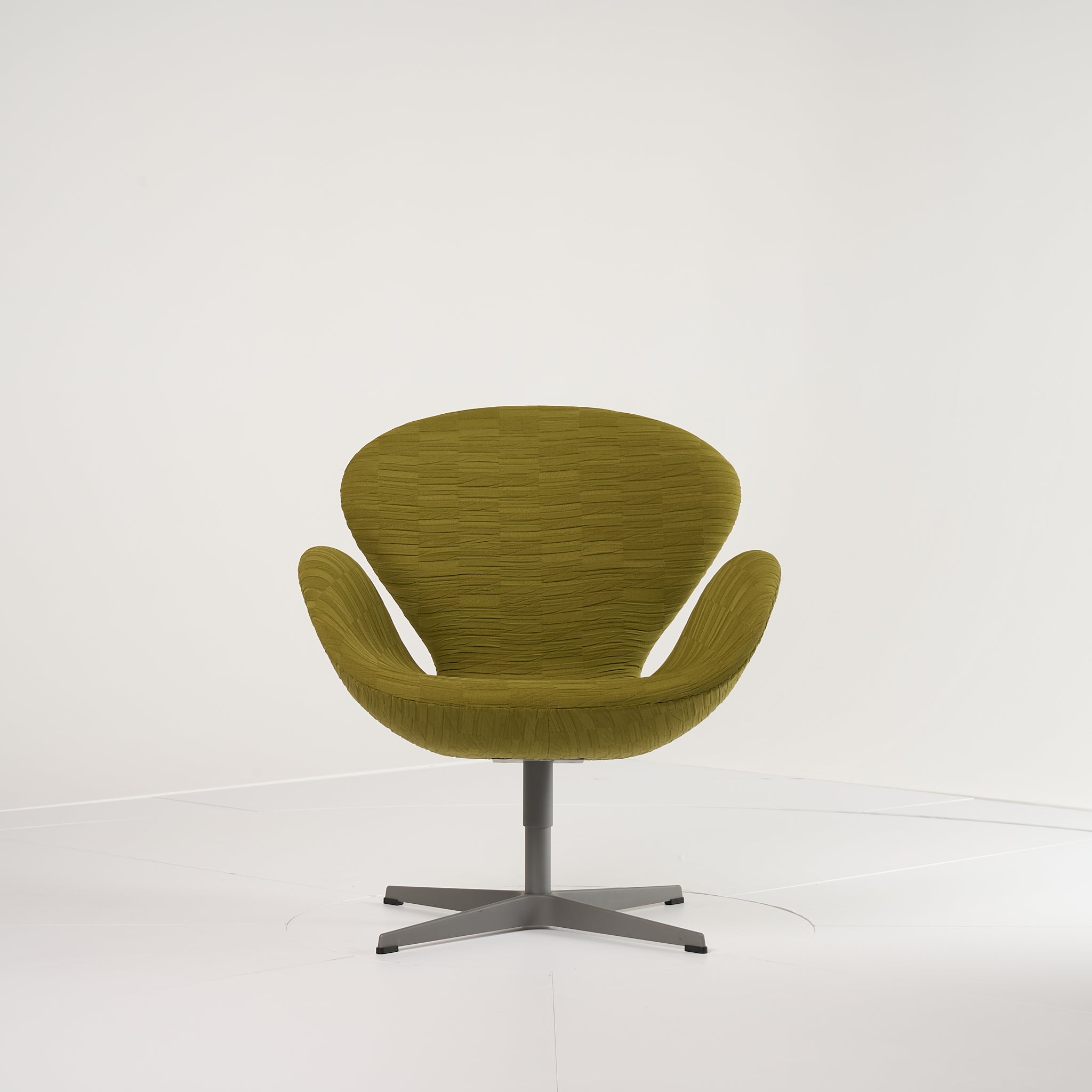 Swan Chair  by Fritz Hansen in Knoll Shadow Play Basil / Brushed Aluminum | Open Box – Excellent | Shop Now | MO-FHA-3320-28-Hero Image-3
