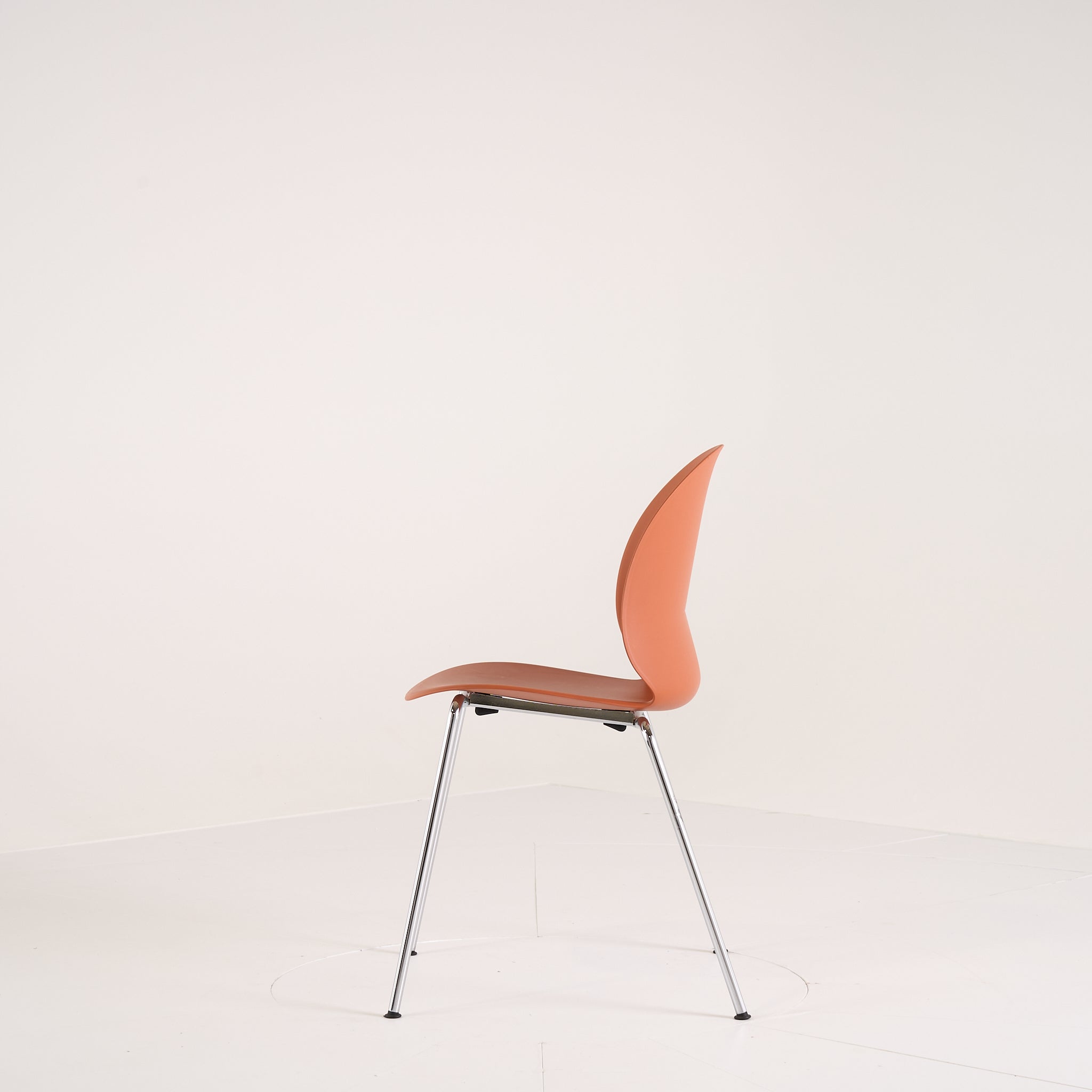 Recycle Chair by Fritz Hansen in Dark Orange / Chrome | Gently Used – Good | Shop Now | MO-FHA-N02_10_Chair-92-Hero Image-8