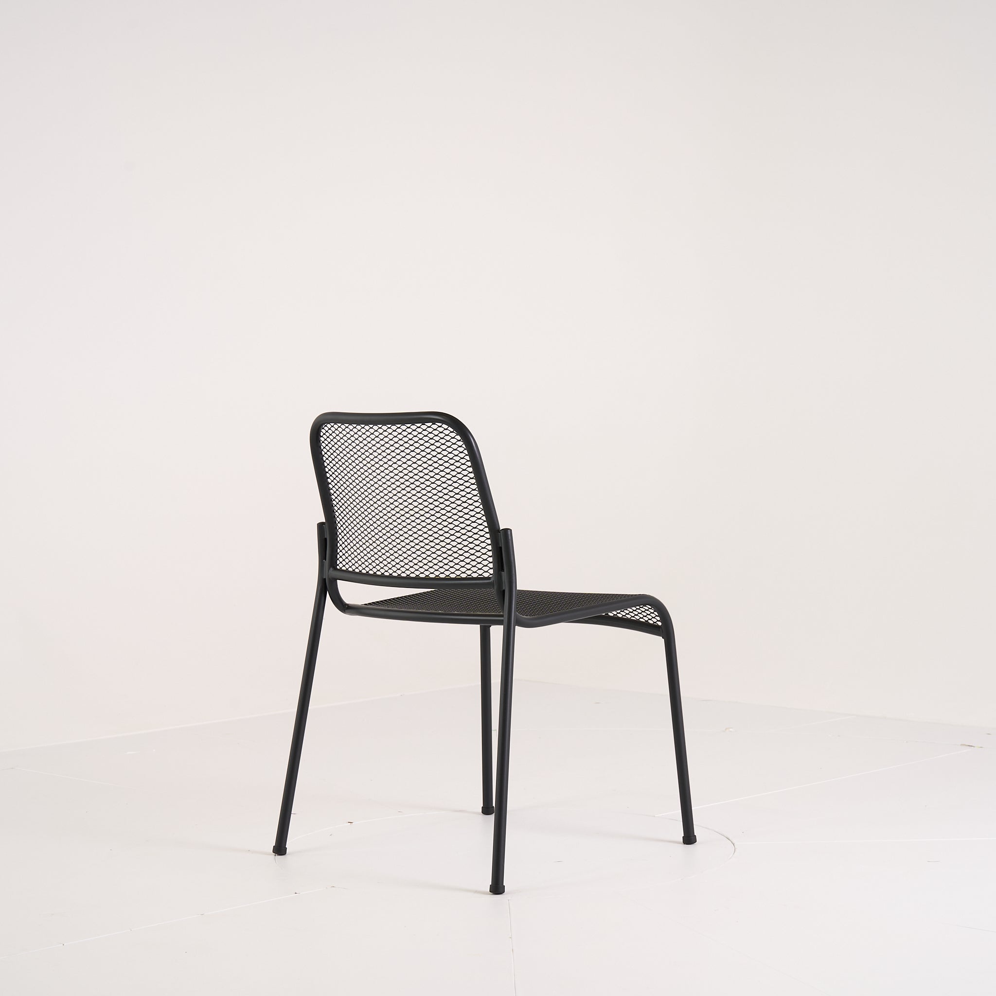 Mira Chair by Fritz Hansen in Steel / Anthracite | Open Box – Excellent | Shop Now | MO-FHA-1395003-97-Hero Image-1