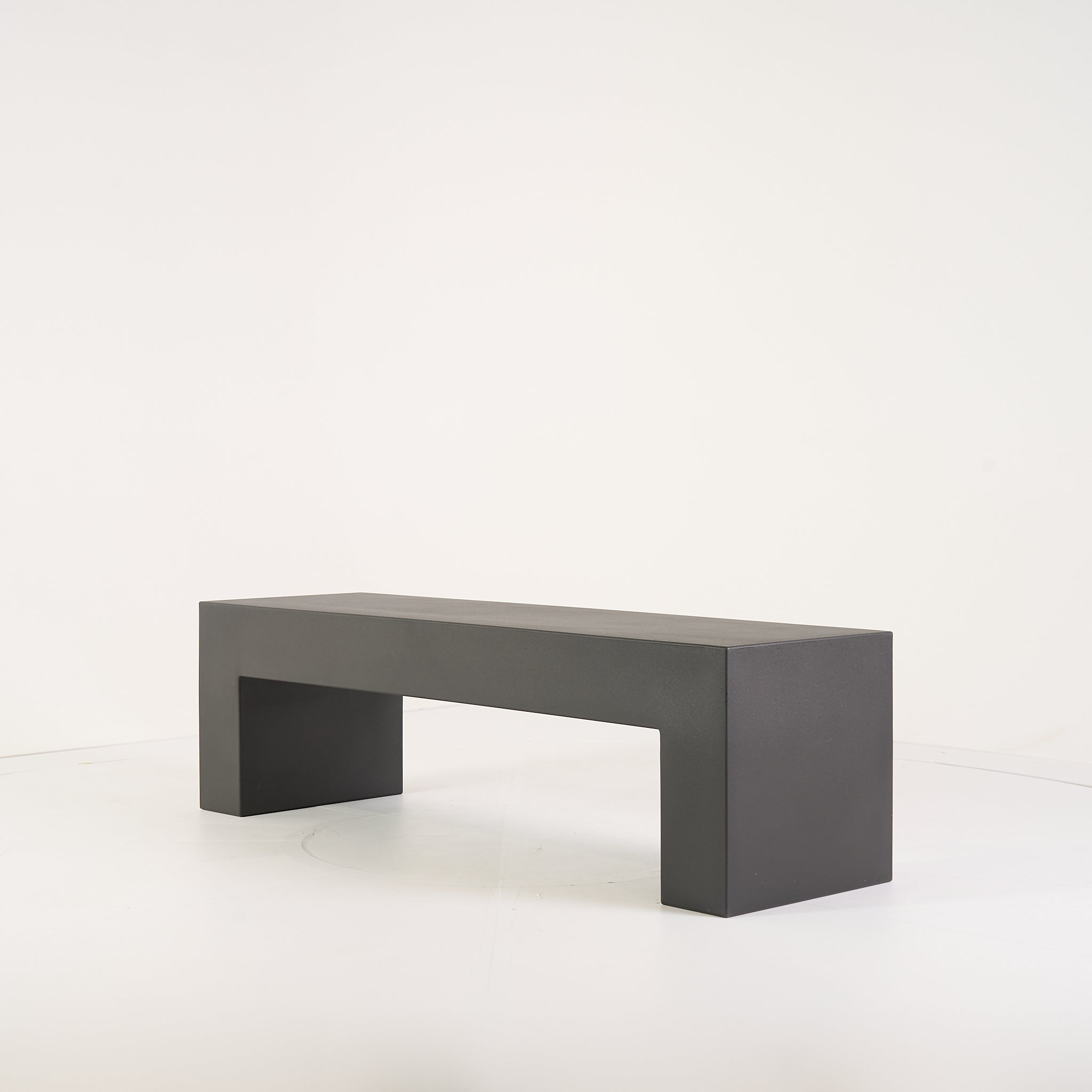 Vignelli Bench by Heller in Medium / Dark Grey | Floor Sample – Very Good | Shop Now | MO-HLR-1034_12-1358-Hero Image-4