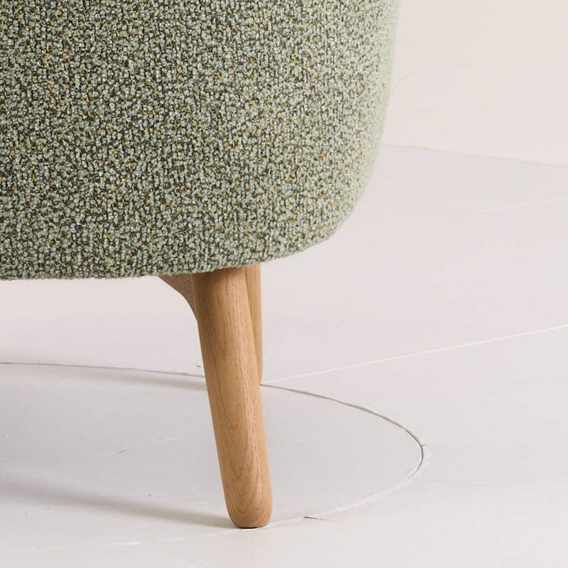 Fri Chair-Detail Image-1