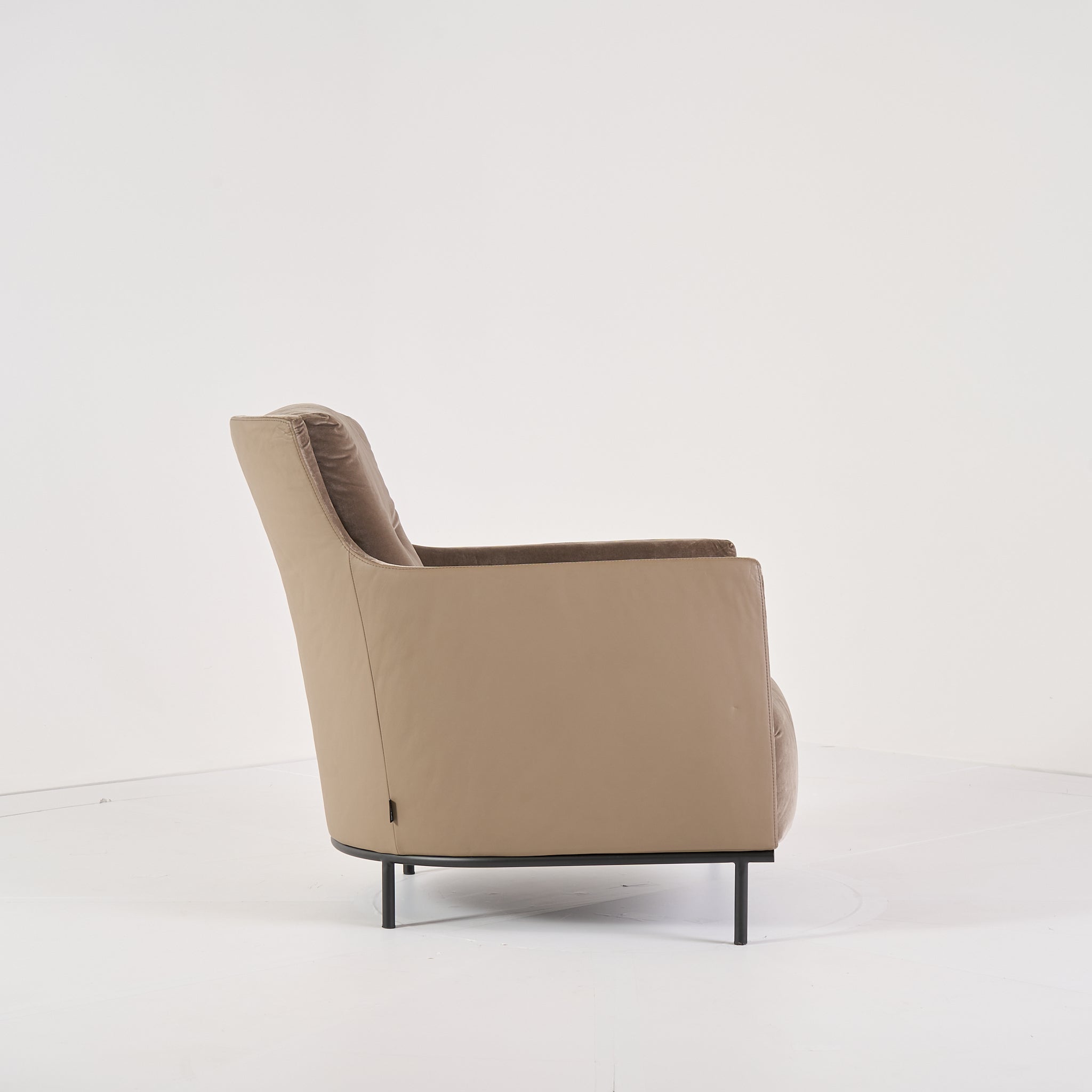 Riga Armchair by Ligne Roset in Low Back - Diva / Harald - Platine / Canard | Gently Used – Good | Shop Now | MO-LIR-13501260_13506250-1210-Hero Image-6