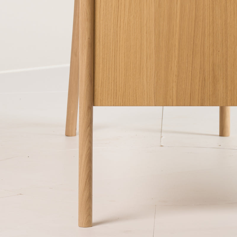 Jut Cabinet-Detail Image-2