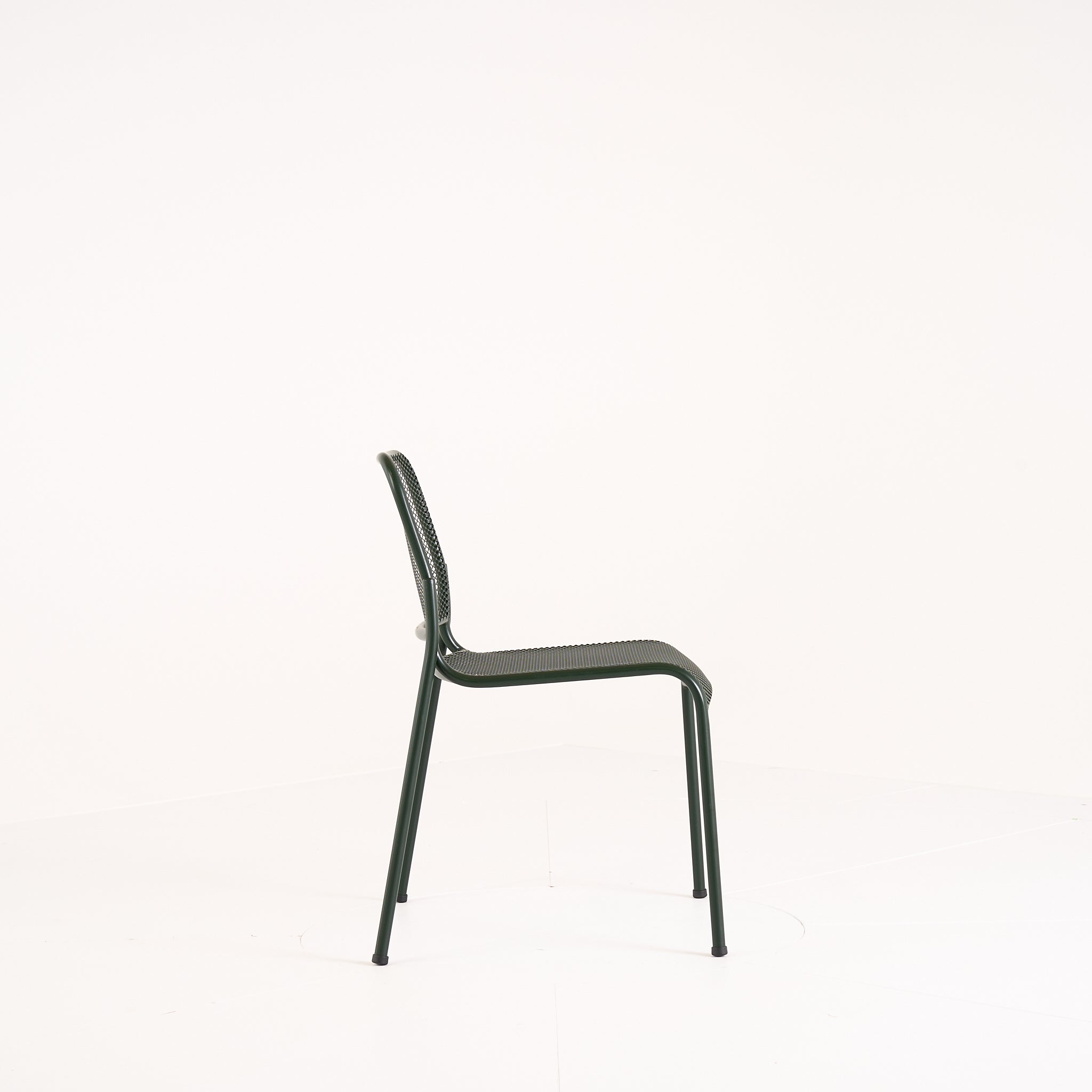 Mira Chair by Fritz Hansen in Steel/Hunter Green | Floor Sample – Very Good | Shop Now | MO-FHA-1395002-98-Hero Image-5