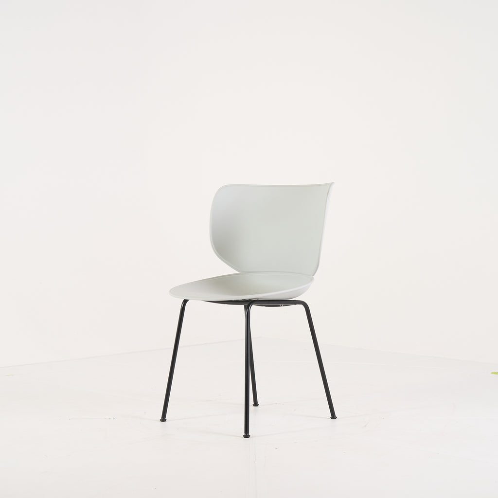 Hana Chair Unupholstered  by Moooi in Concrete Grey / Black / Non-Stacking | Floor Sample – Very Good | Shop Now | MO-MOO-8718282380315-1433-Hero Image-7