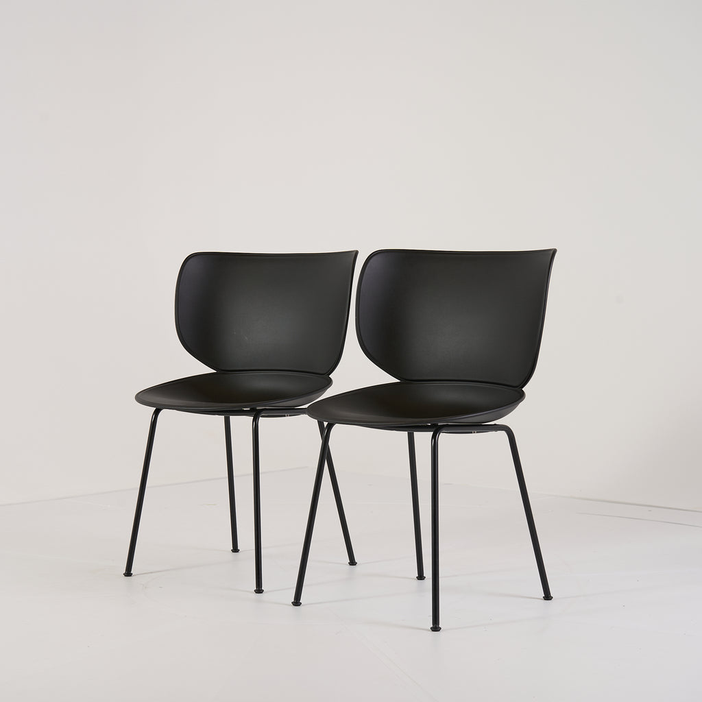 Hana Chairs Unupholstered Set of 2 by Moooi in Black / Black, Non-Stacking | Floor Sample – Very Good | Shop Now | MO-MOO-8718282380278-1147-Hero Image-3