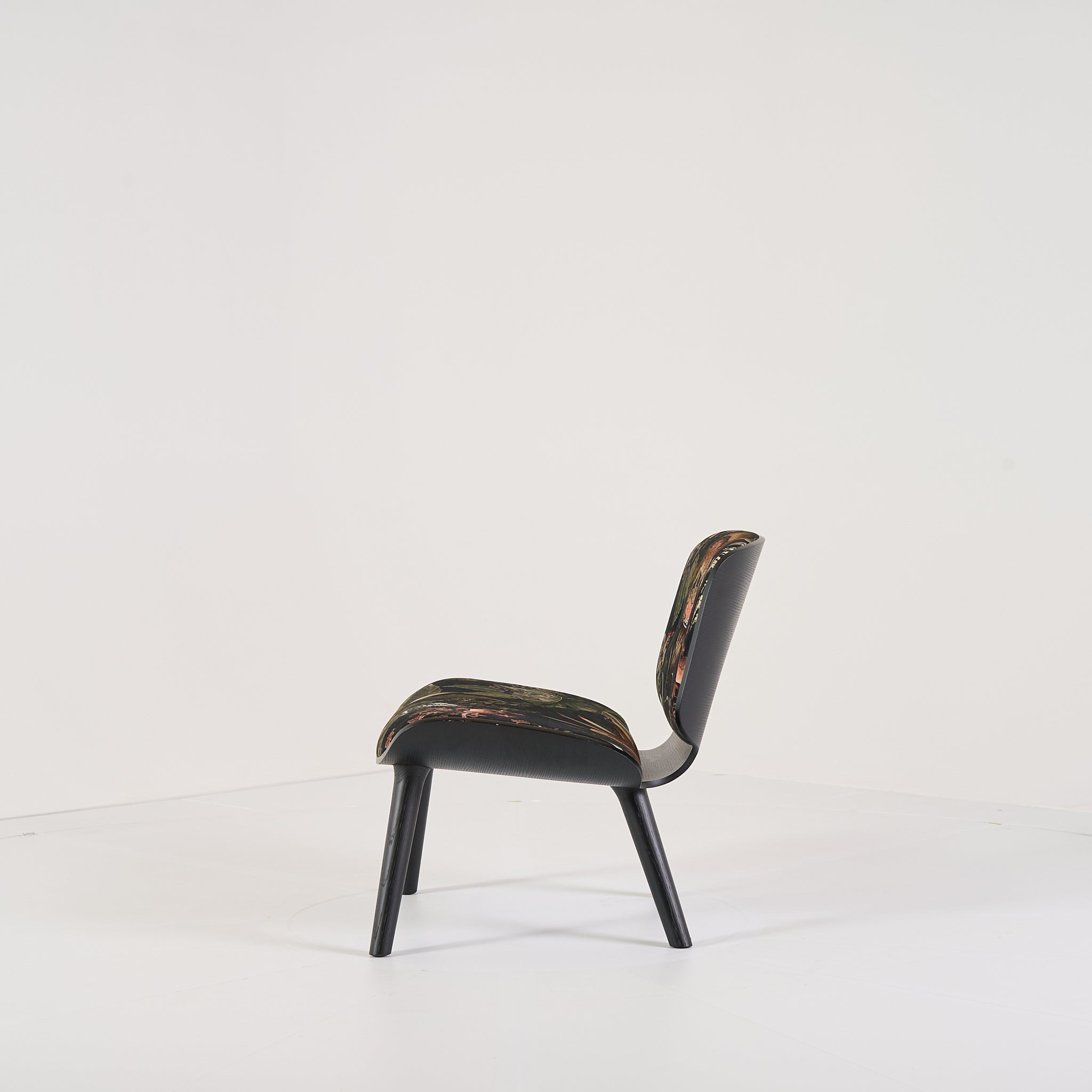 Nut Lounge by Moooi in Menagerie of Extinct Animals Velvet Raven, Black | Well Loved – Fair | Shop Now | MO-MOO-8718282746067-158-Hero Image-1
