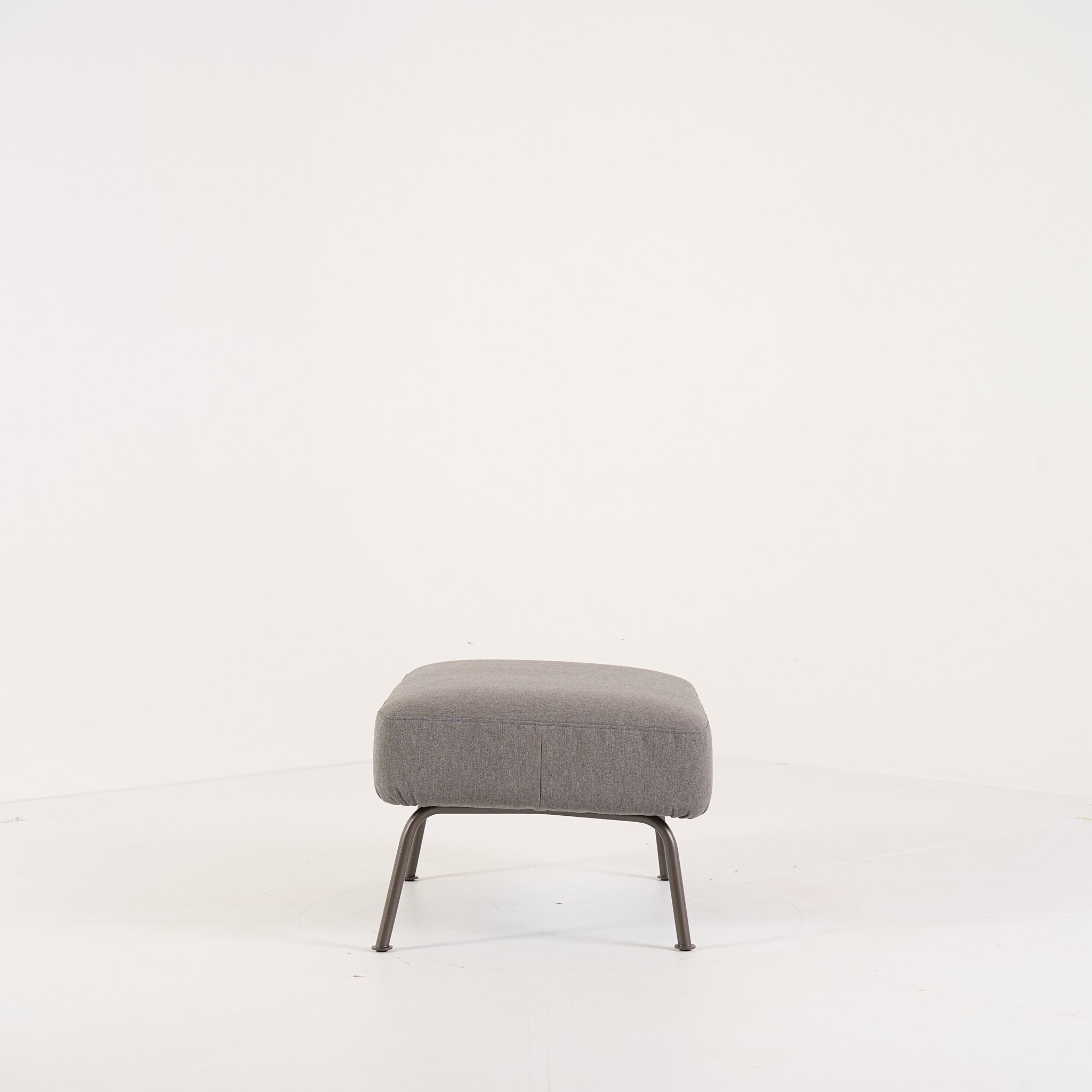 Humphrey Ottoman by Ligne Roset in Sunbrella Heritage Granit | Open Box – Excellent | Shop Now | MO-LIR-19400450-1228-Hero Image-3