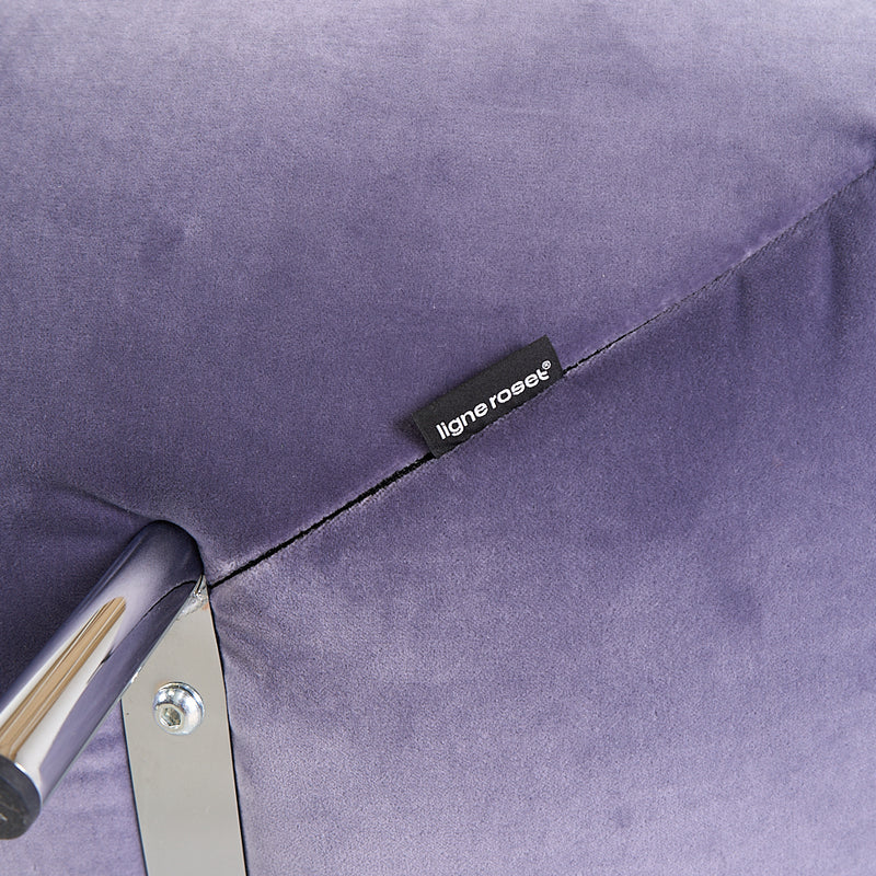 Manarola Swivelling Armchair w/ Footstool-Detail Image-4