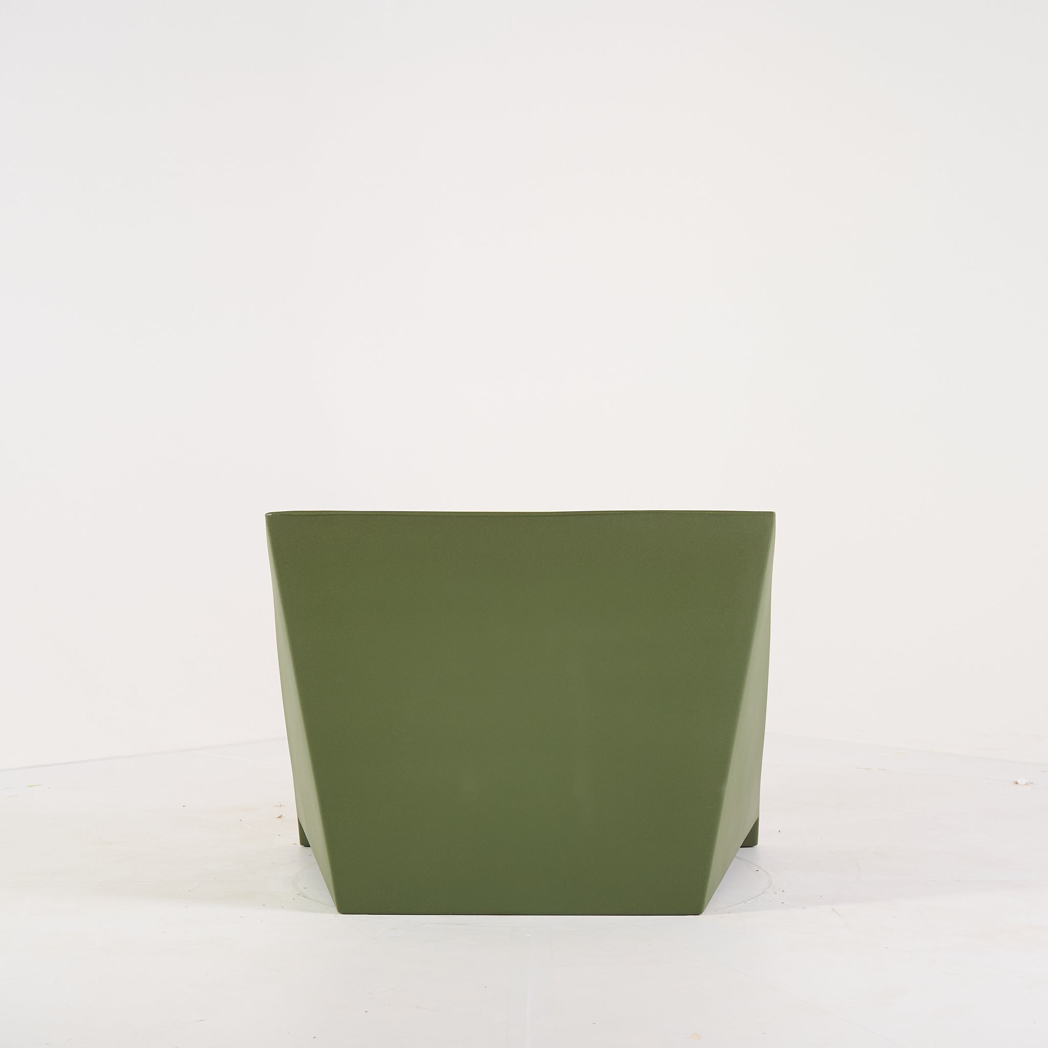 MB1 Armchair by Heller in Olive (Custom Color) | Open Box – Excellent | Shop Now | MO-HLR-1008_99-1453-Hero Image-5