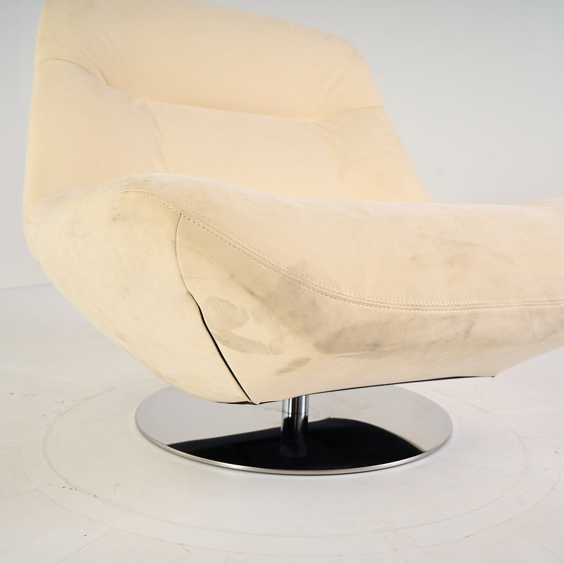 Manarola Swivelling Armchair-Detail Image-1