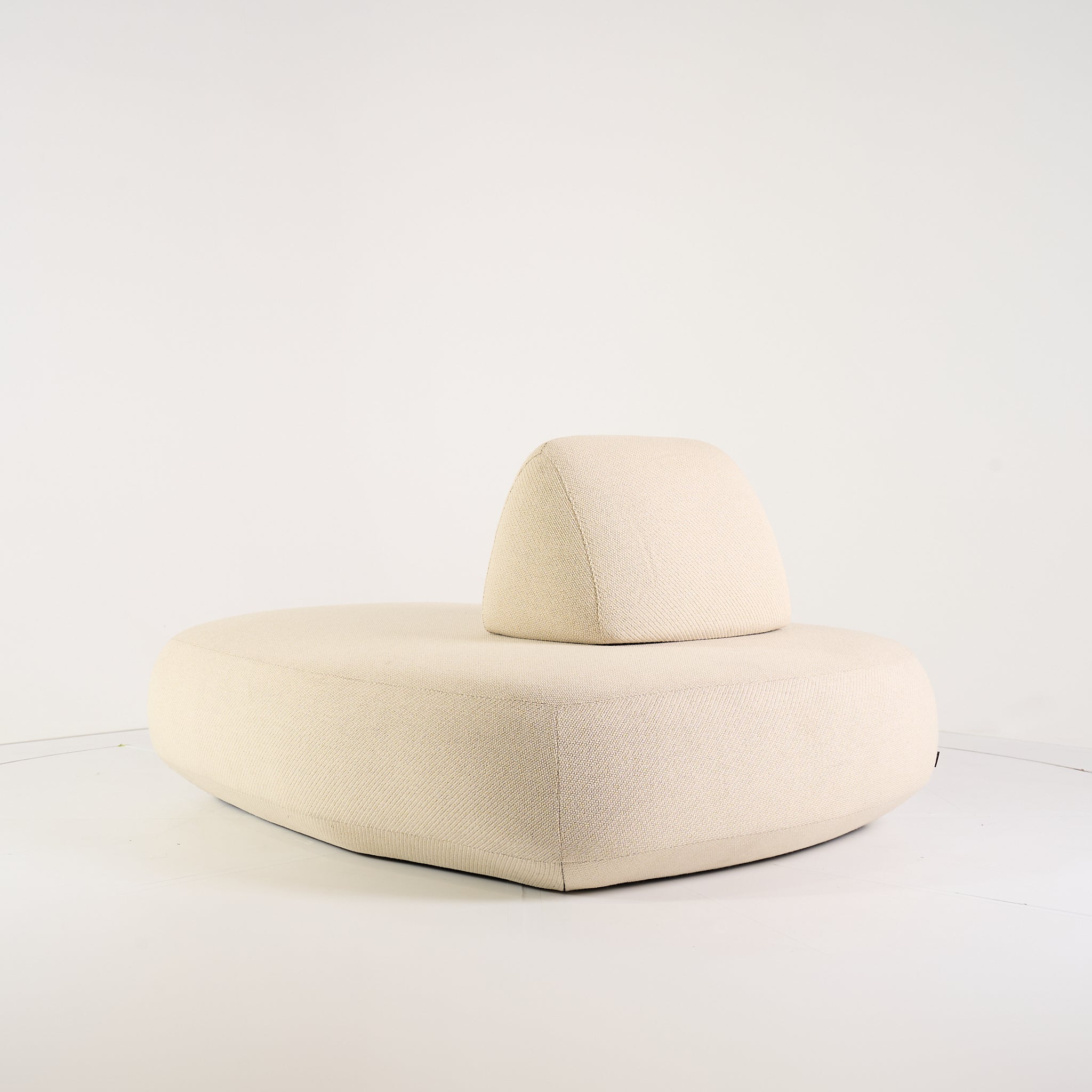 Telen Module B1 by Ligne Roset in Coda Crème / Kiwi | Gently Used – Good | Shop Now | MO-LIR-19020600-1237-Hero Image-5