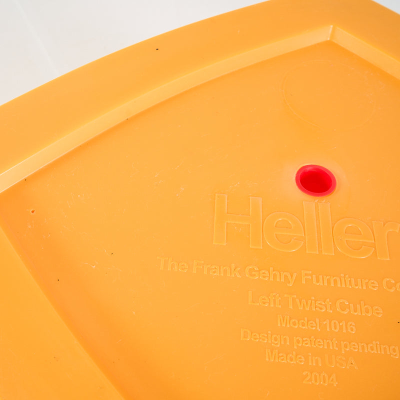 Gehry Left Twist Cube-Detail Image-4