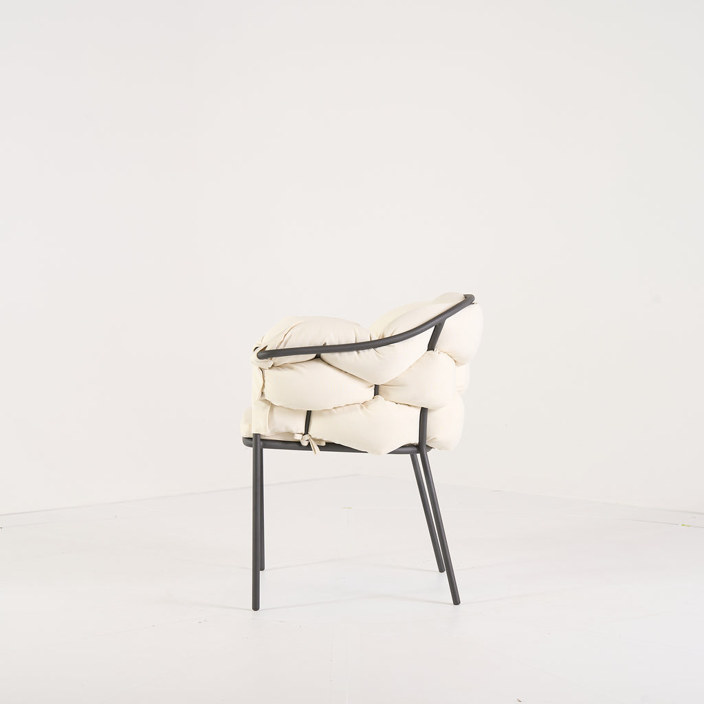 Serpentine Chair with Arms by Ligne Roset in Outdoor, Ecru Fabric | Gently Used – Good | Shop Now | MO-LIR-10262095-1167-Hero Image-6