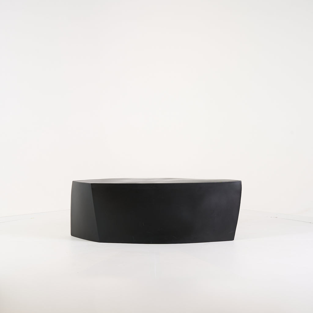 Gehry Bench by Heller in Black | Well Loved – Fair | Shop Now | MO-HLR-1018_06-1386-Hero Image-5