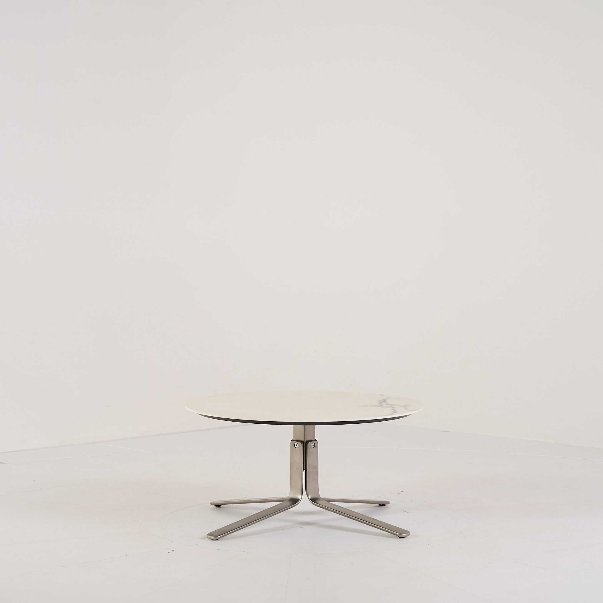 MOA Low Table by Ligne Roset in Chromed Base, White Marble-Effect Stoneware | Floor Sample – Very Good | Shop Now | MO-LIR-19501200-1157-Hero Image-6