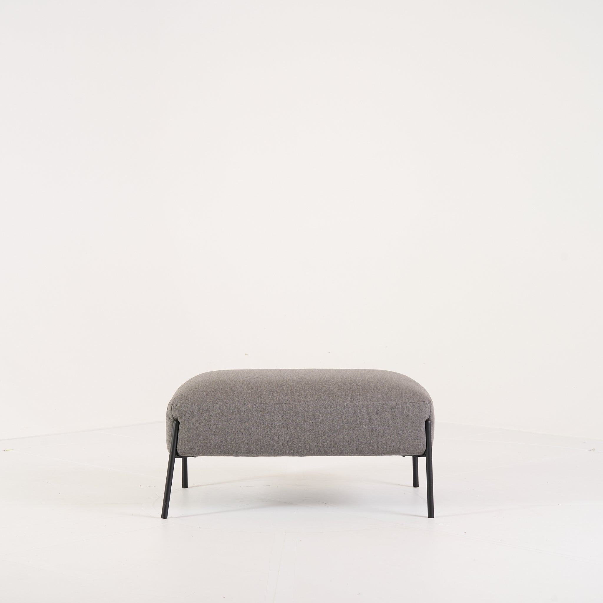 Pai Pai Ottoman by Ligne Roset in Sunbrella Heritage Granit | Project Piece – As-Is | Shop Now | MO-LIR-17600200-1227-Hero Image-1