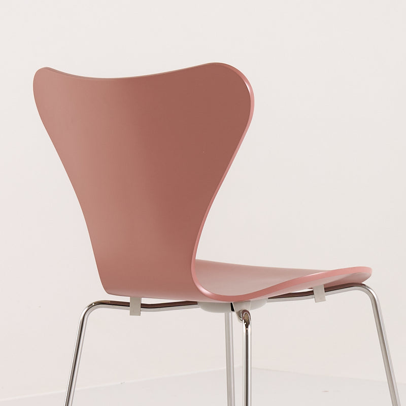 Series 7 Chair-Detail Image-3