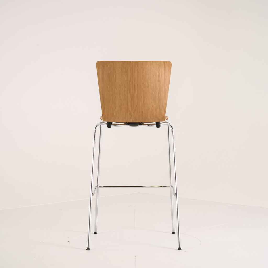 Vico Duo Barstool by Fritz Hansen in Oak / Chrome | Floor Sample – Very Good | Shop Now | MO-FHA-VM118-81-Hero Image-7