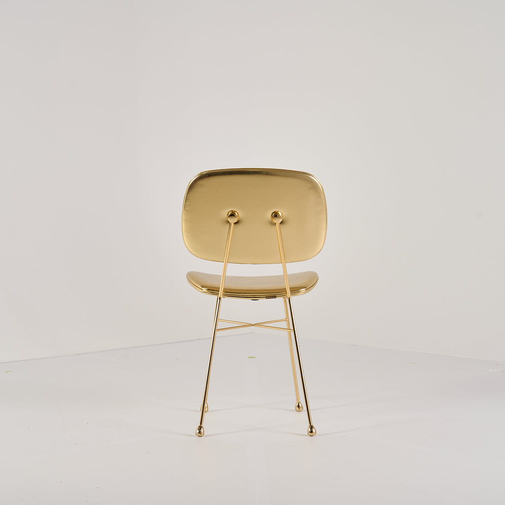 The Golden Chair by Moooi in Gold / Plated with Real Gold | Well Loved – Fair | Shop Now | MO-MOO-8718282340142-149-Hero Image-7