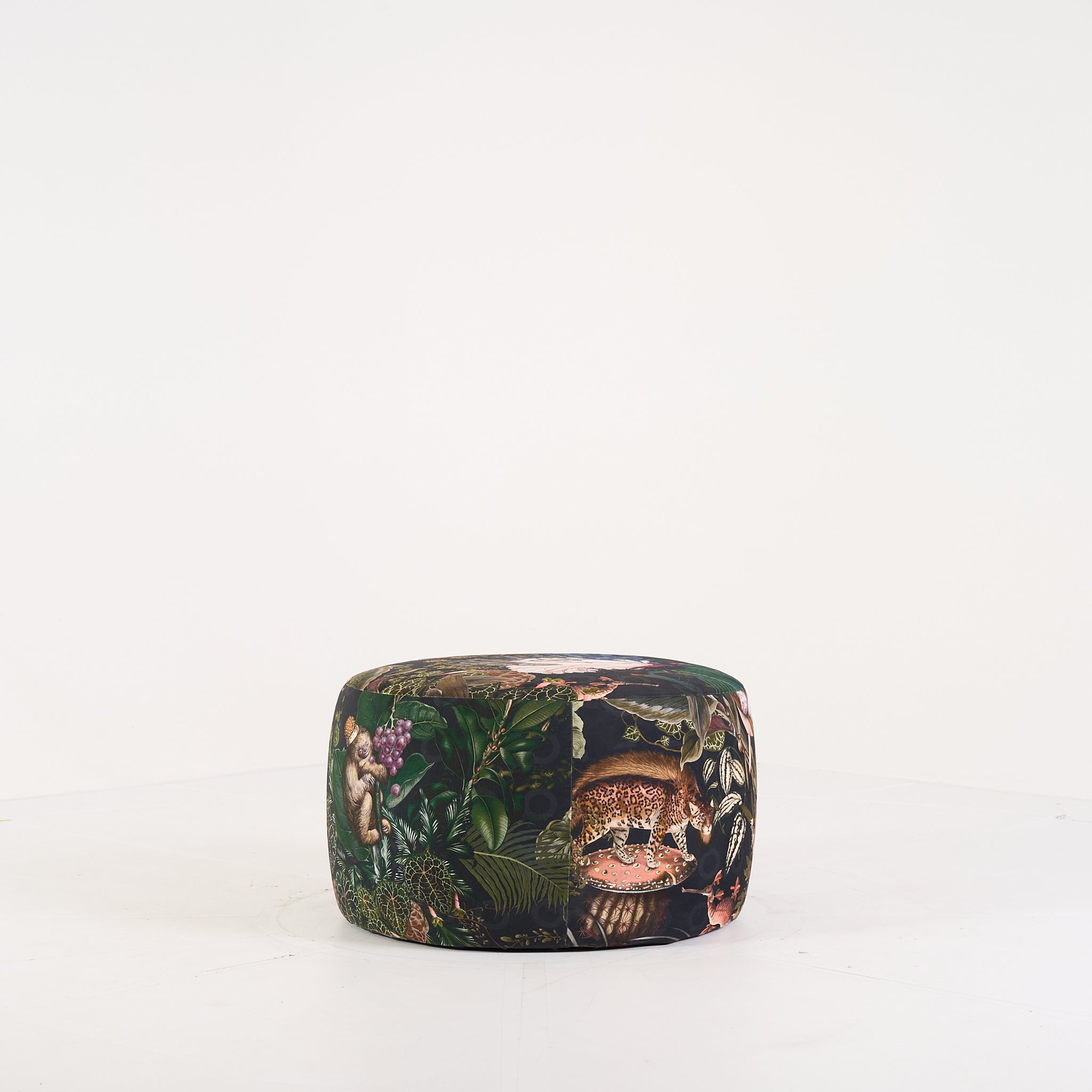 Pooof EA by Moooi in The Menagerie of Extinct Animals Velvet | Floor Sample – Very Good | Shop Now | MO-MOO-8718282706399-1427-Hero Image-1
