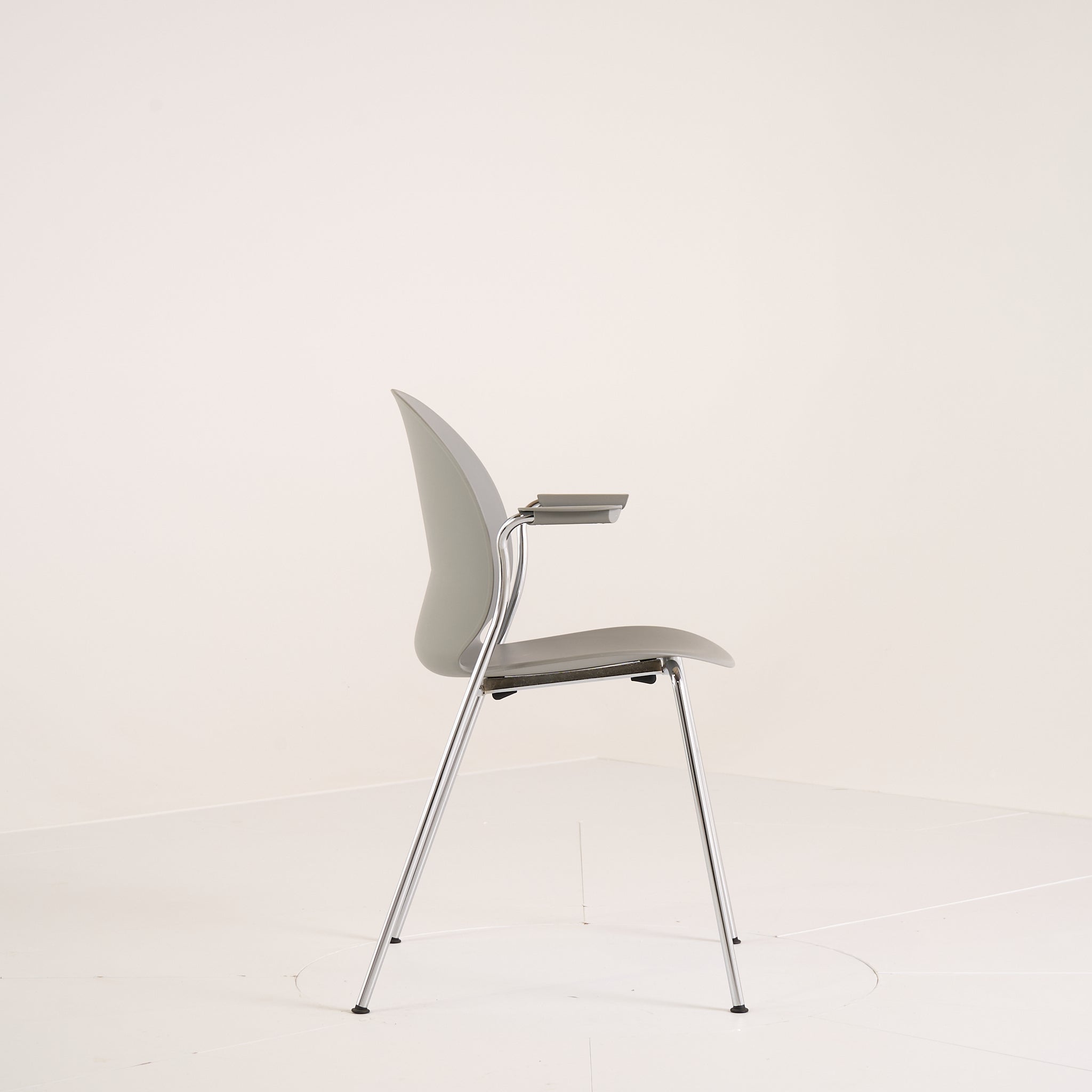 Recycle Armchair by Fritz Hansen in Grey / Chrome | Gently Used – Good | Shop Now | MO-FHA-N02_11_Chair-96-Hero Image-4