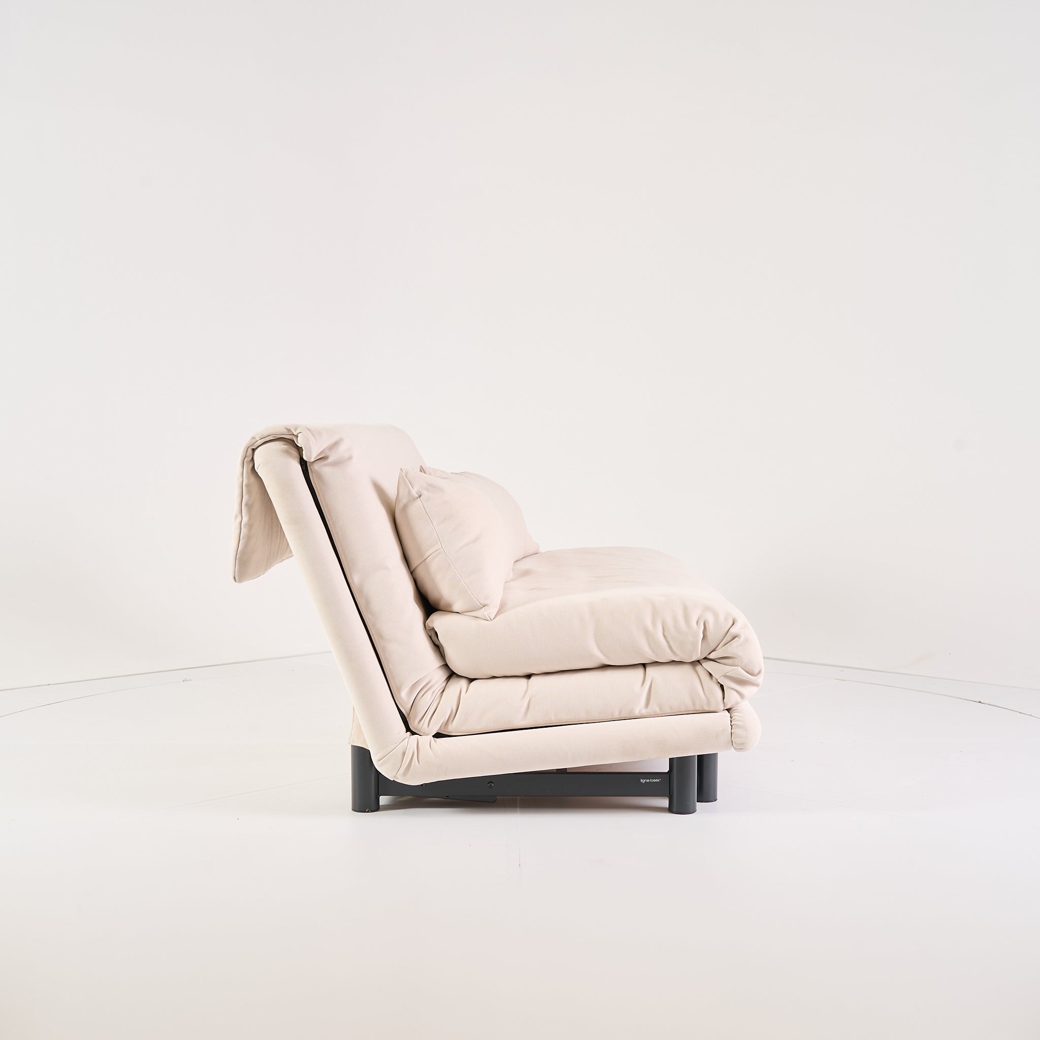 Multy Sofa by Ligne Roset in Multy Amalfi Ecru | Well Loved – Fair | Shop Now | MO-LIR-17370067-1226-Hero Image-5