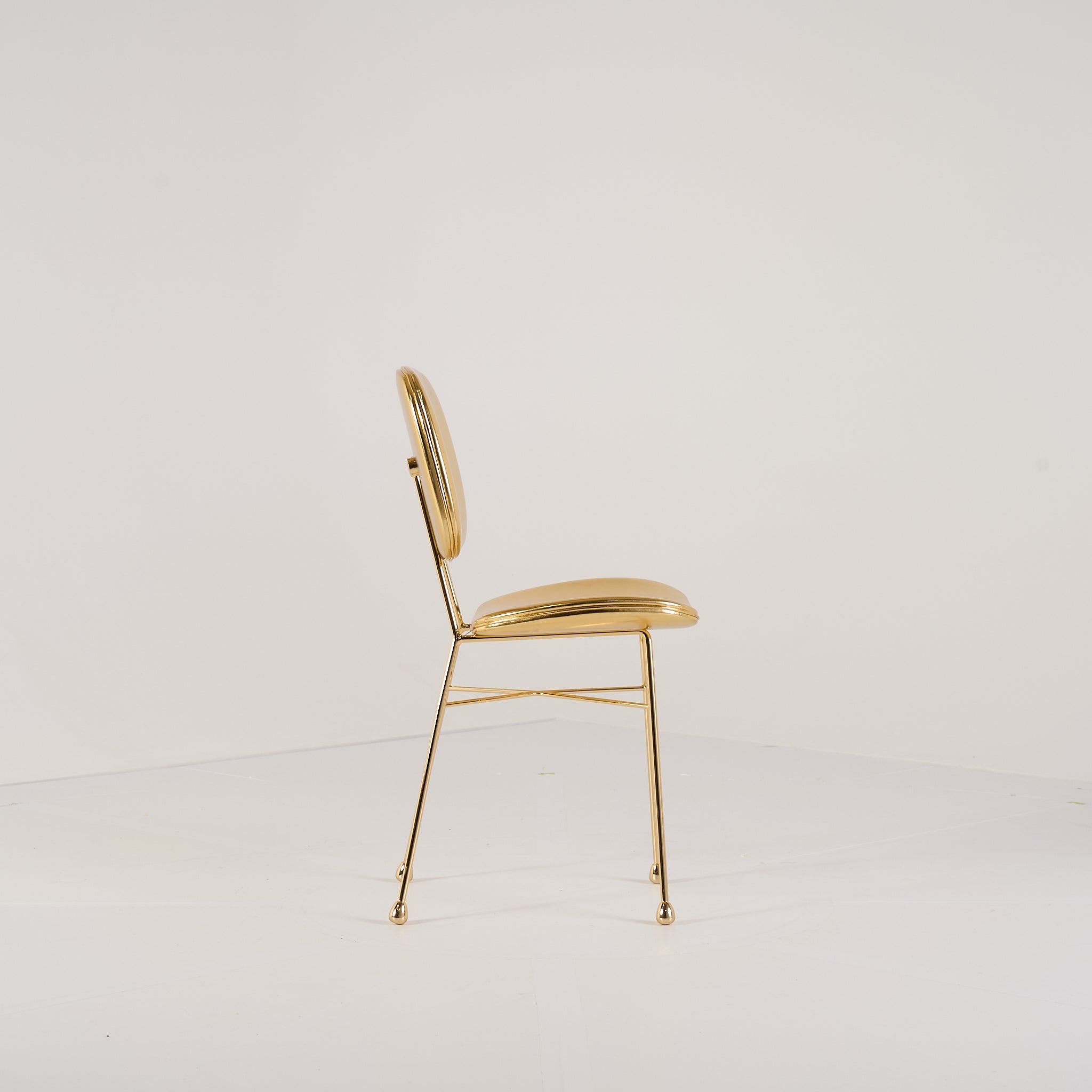 The Golden Chair by Moooi in The Golden Chair | Well Loved – Fair | Shop Now | MO-MOO-8718282340142-146-Hero Image-3