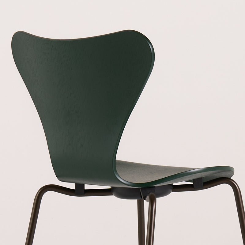 Series 7 Junior Chair-Detail Image-2