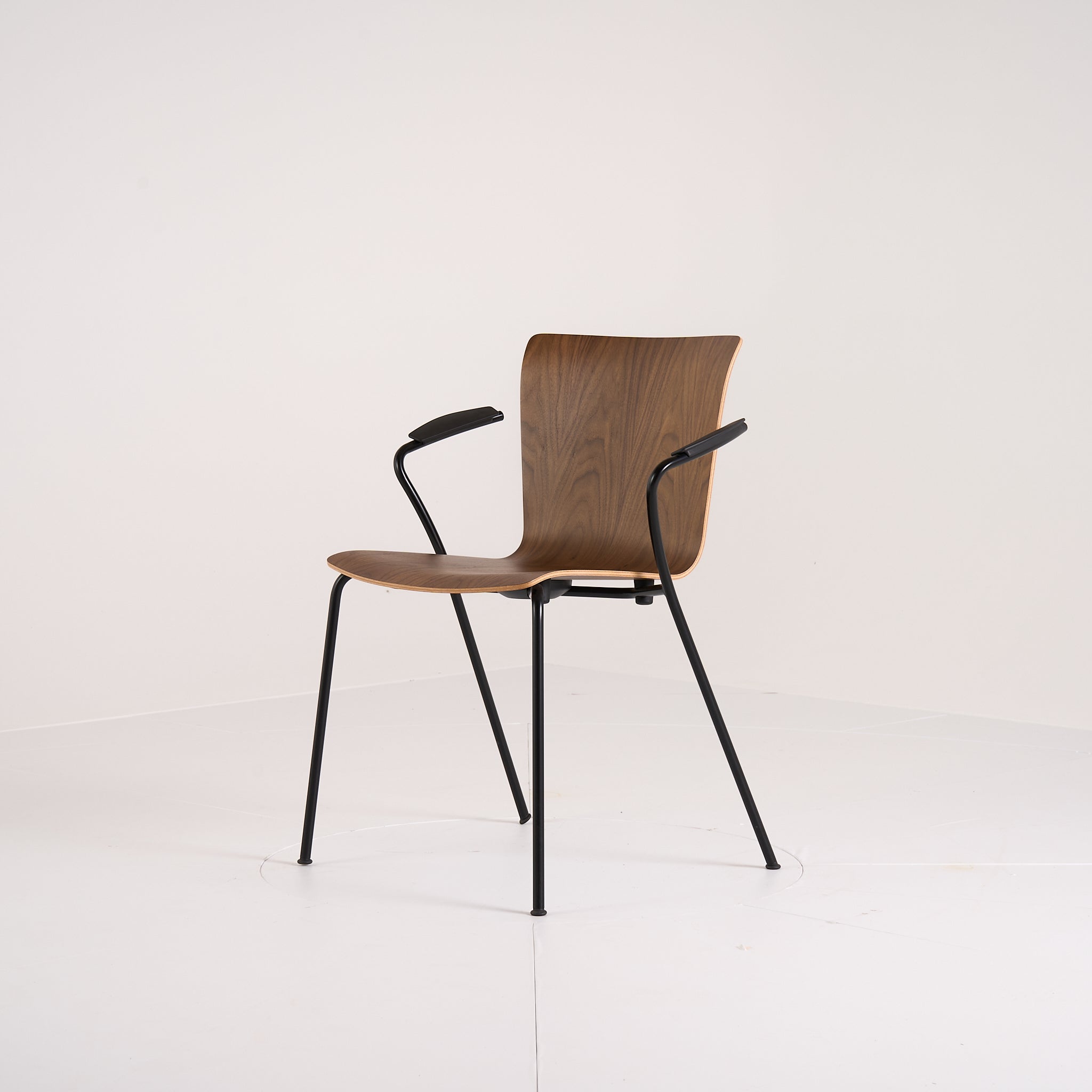Vico Duo Chair by Fritz Hansen in Walnut Armchair / Black | Floor Sample – Very Good | Shop Now | MO-FHA-VM111-82-Hero Image-1