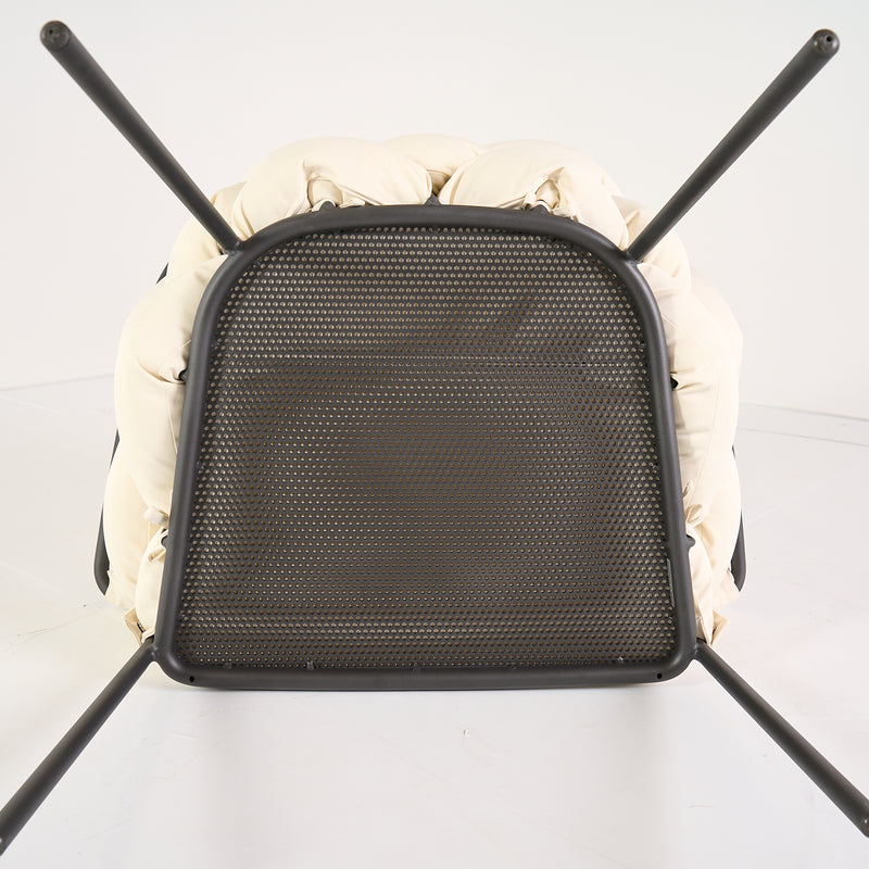 Serpentine Chair with Arms-Detail Image-7