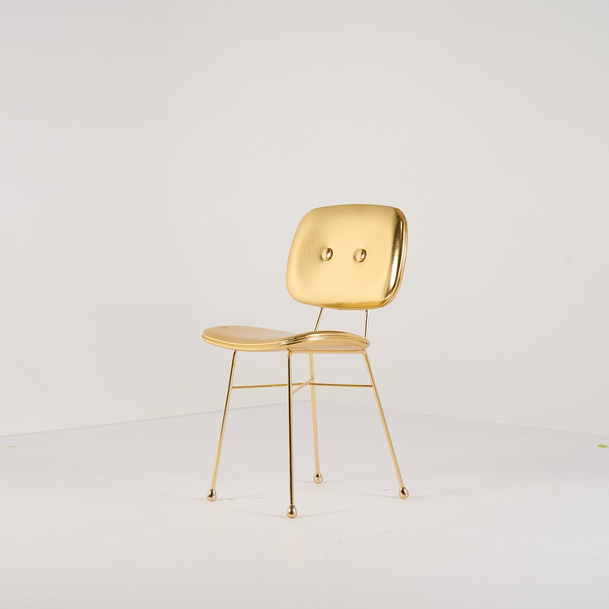 The Golden Chair by Moooi in The Golden Chair | Gently Used – Good | Shop Now | MO-MOO-8718282340142-144-Hero Image-6