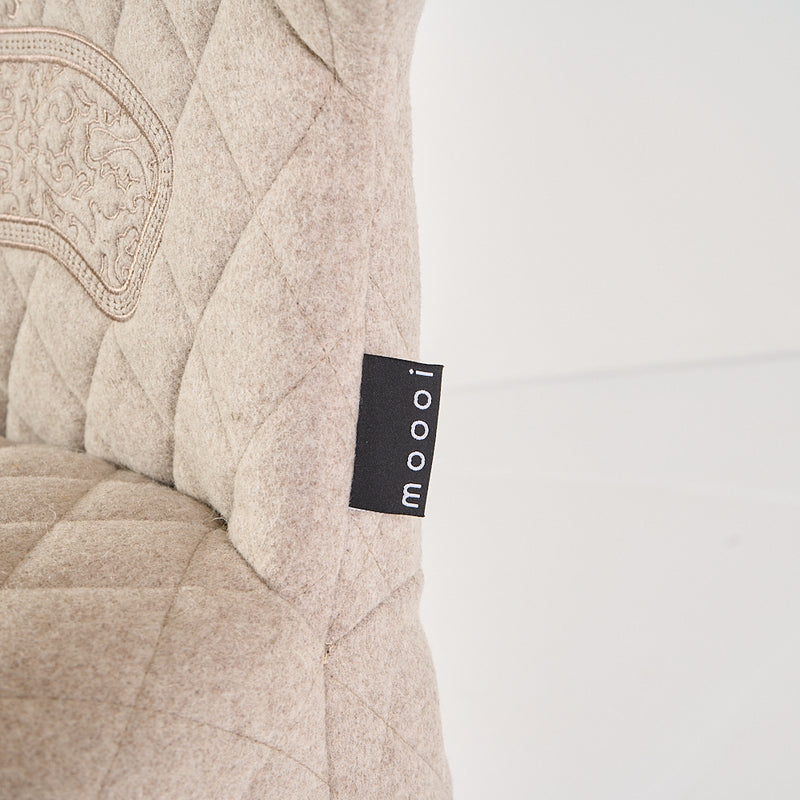 Monster Chair (with Arms)-Detail Image-2