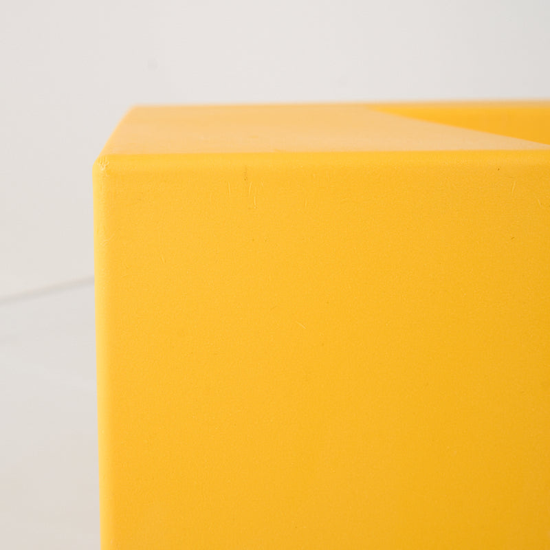 Vignelli Bench-Detail Image-1