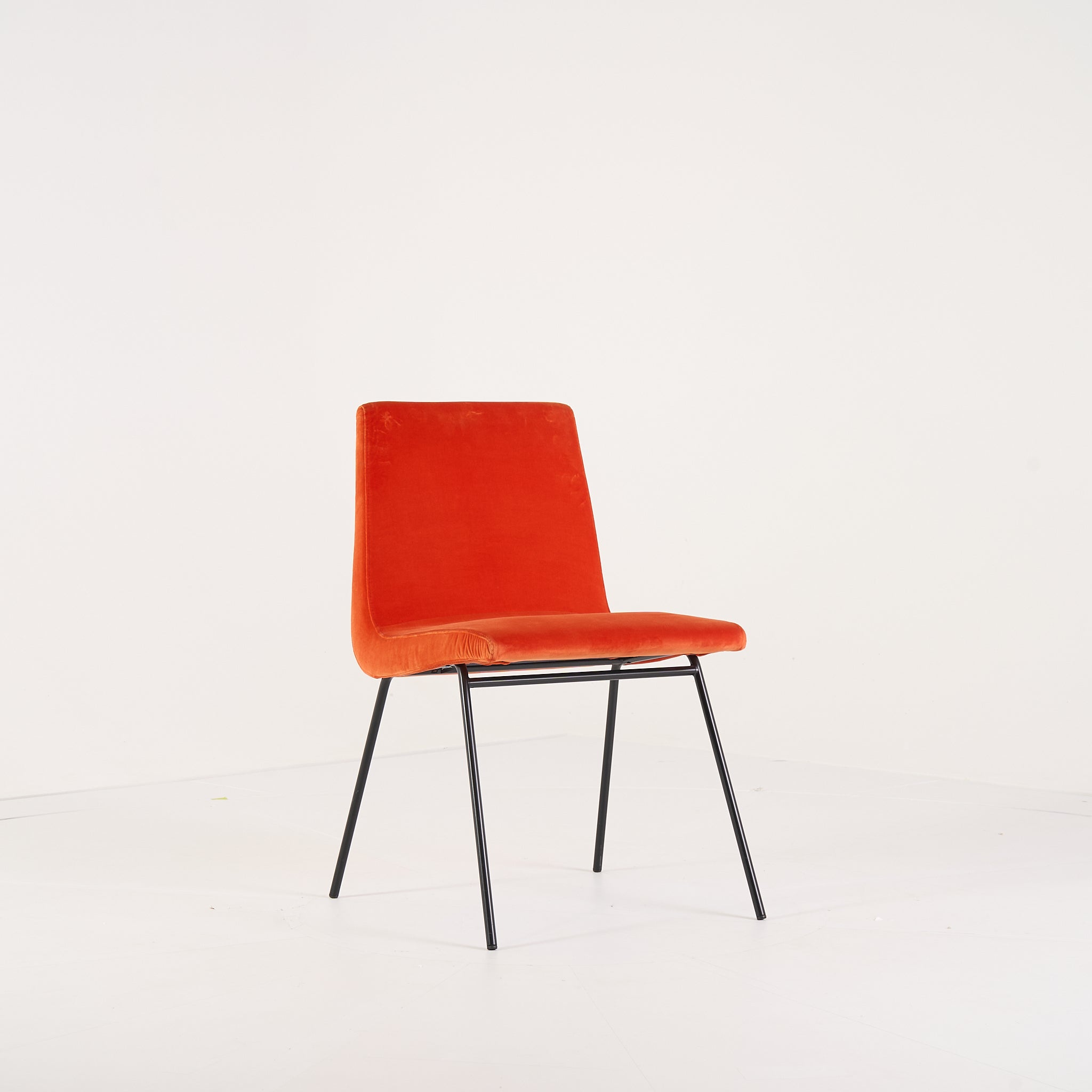 Tv Dining chair by Ligne Roset in Harald Laterite | Gently Used – Good | Shop Now | MO-LIR-10262000-1412-Hero Image-1